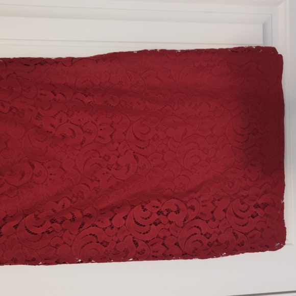 Loft Lace Dress - Picture 3 of 9